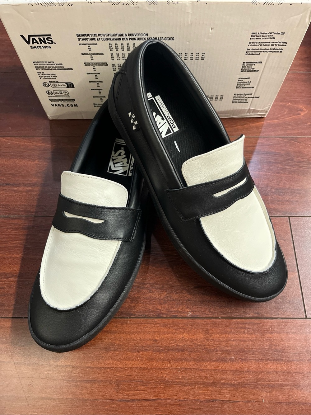 Mens 12 Vans Skate Loafer Slip On Leather Black White Shoe Sneaker New HALF BOX